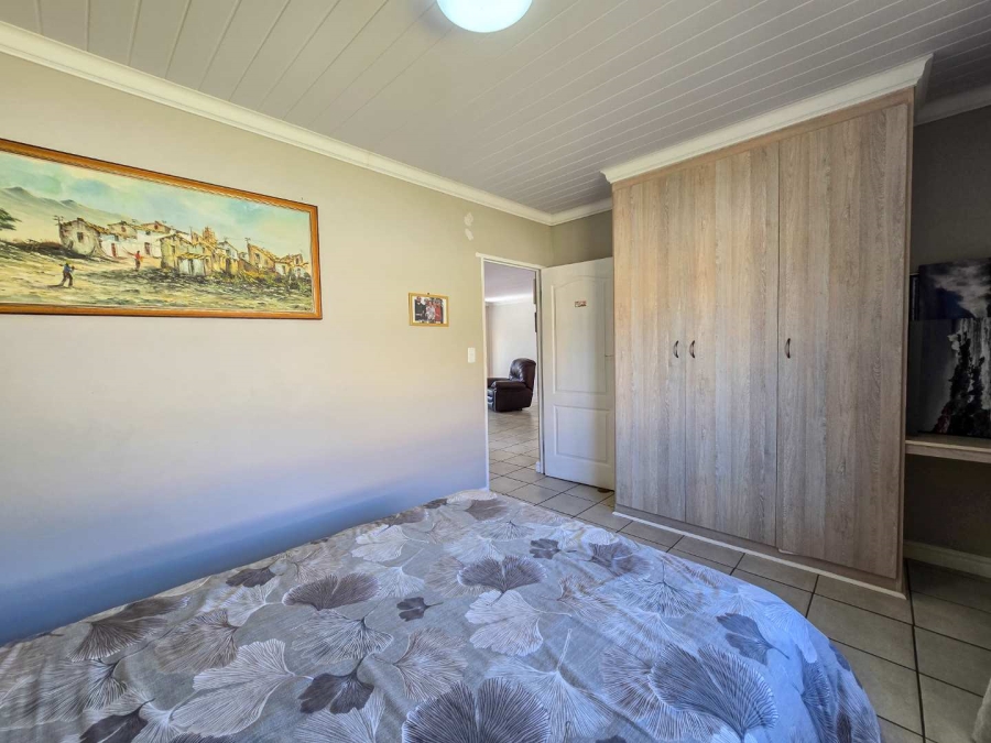 3 Bedroom Property for Sale in Stilbaai Wes Western Cape